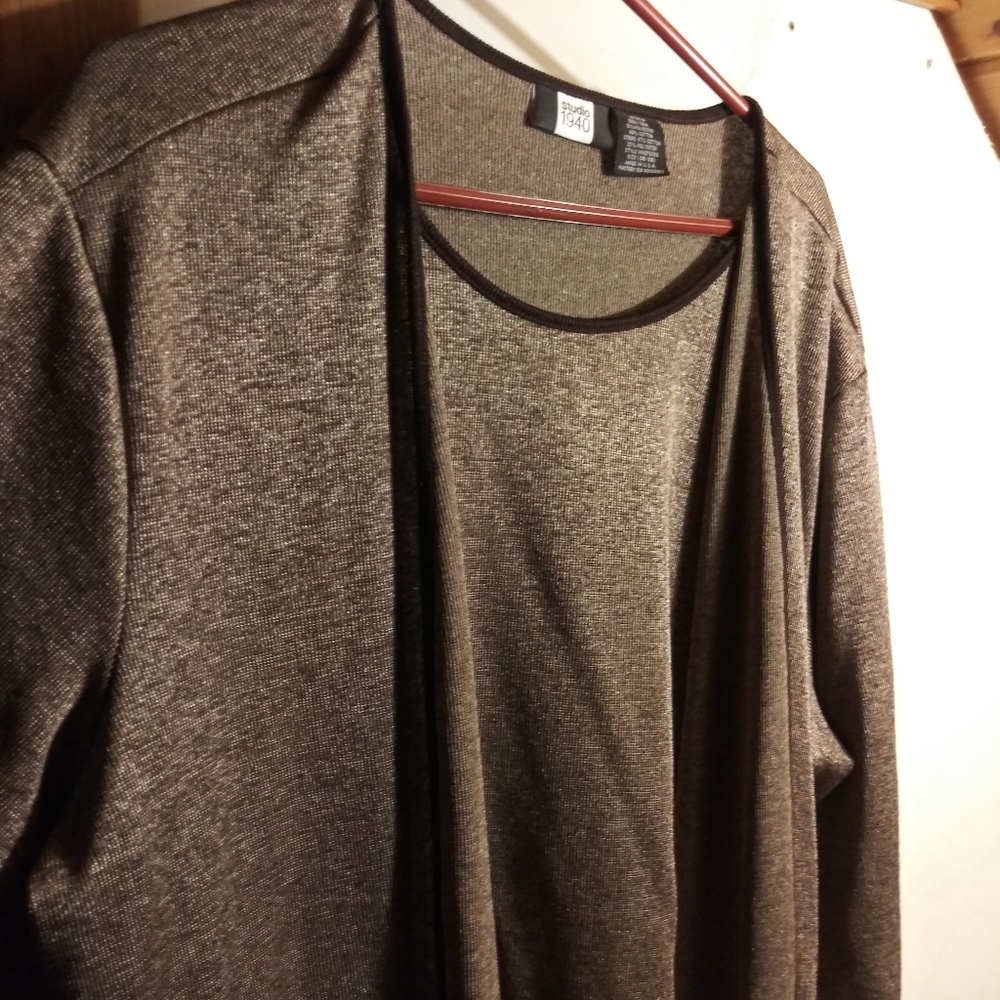 Lightweight Sweater - Picture 2 of 5
